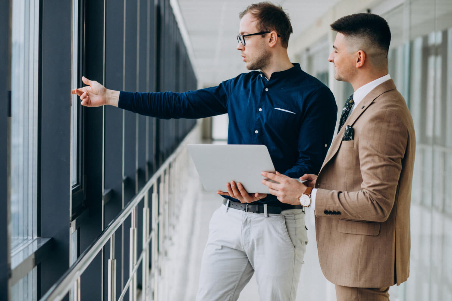 Compello PE build services